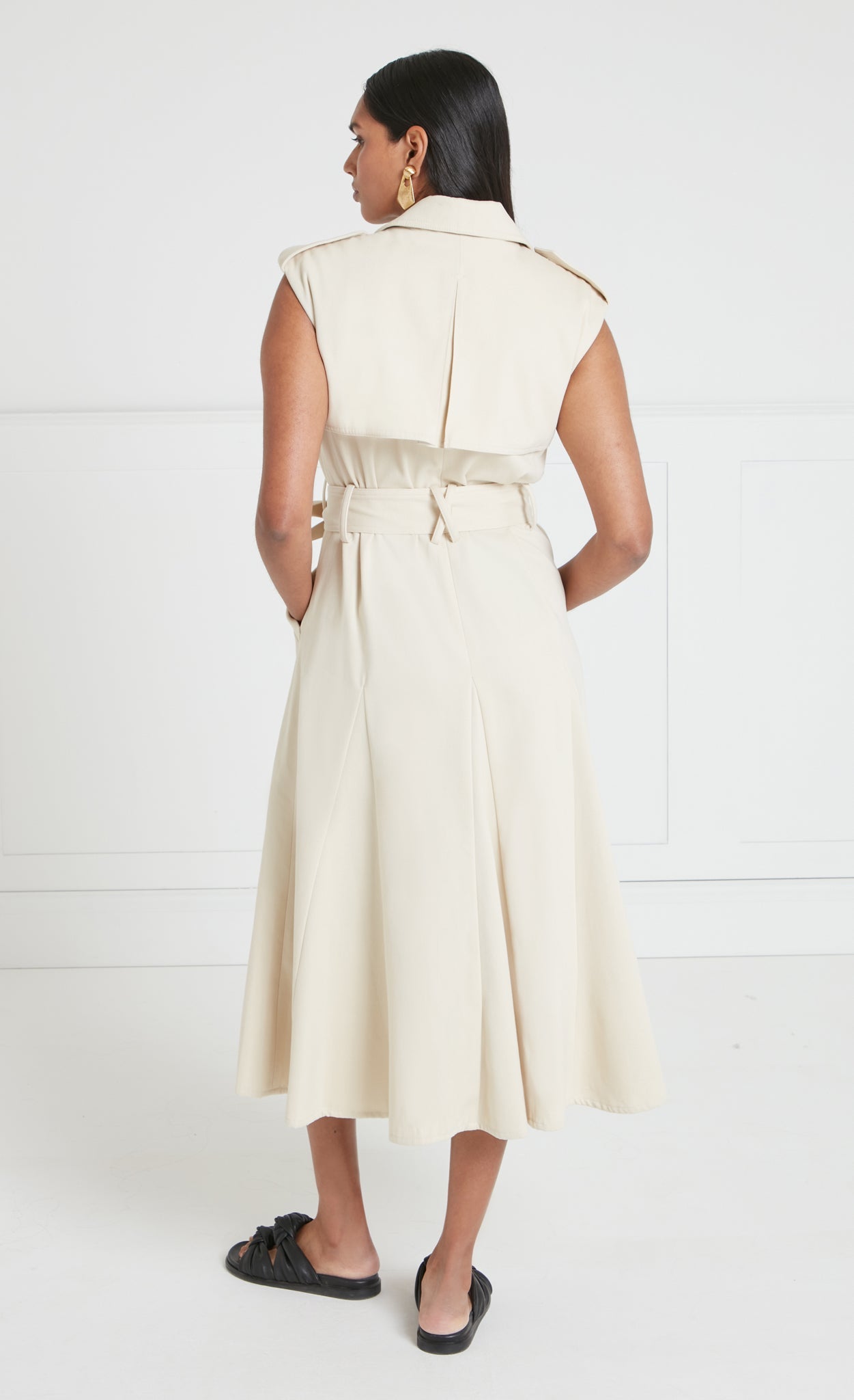 Javier Sleeveless Trench Coat - Sandy Cream