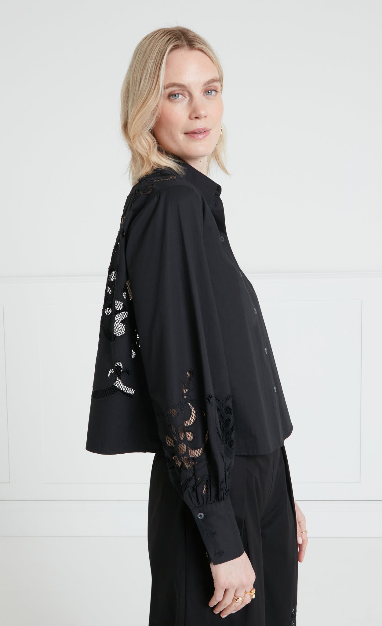 Nelle Shirt - Black